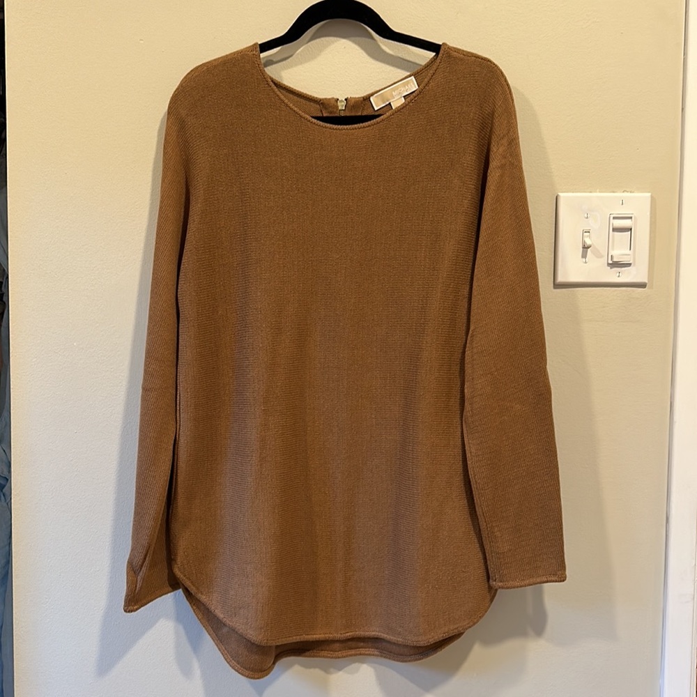 MICHAEL MICHAEL KORS Camel Oversized Knit Sweater with Gold Zipper Detail sz M - Picture 5 of 10